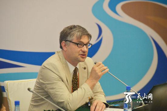 汇聚智慧共谋发展 各国专家学者为新疆建成丝绸之路经济带核心区建言献策